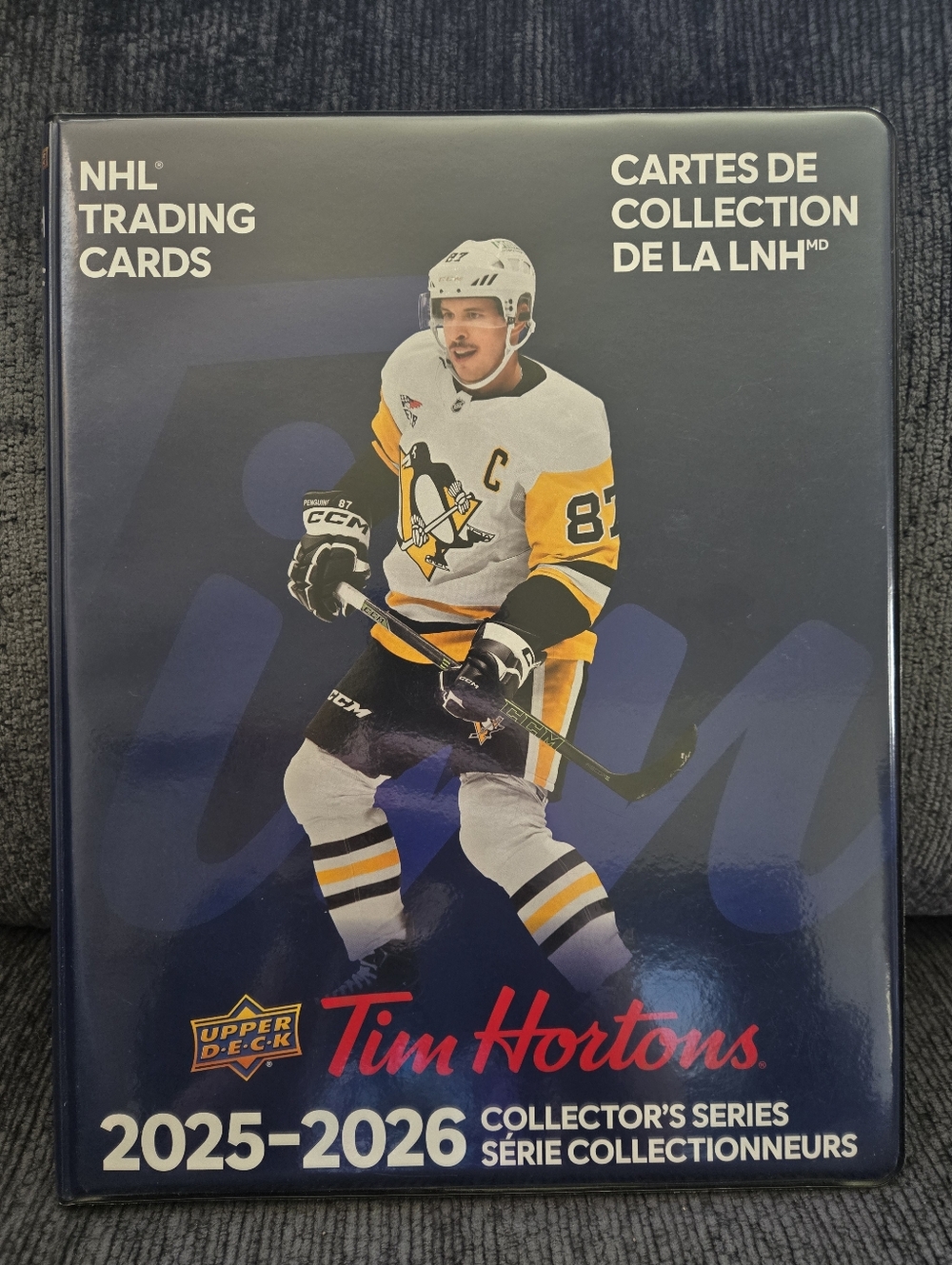 Tim Hortons 2025-2026 NHL Trading Cards Collector's Series Binder B